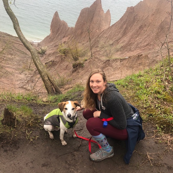 Meet your Posher, Mackenzie - Picture 2 of 3